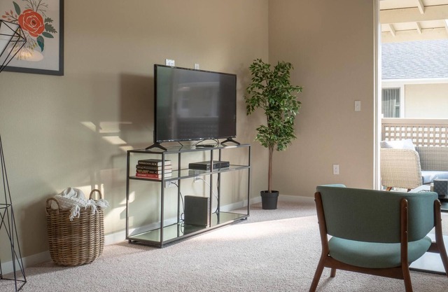 Well-Located 1BR Apt near Apple HQ