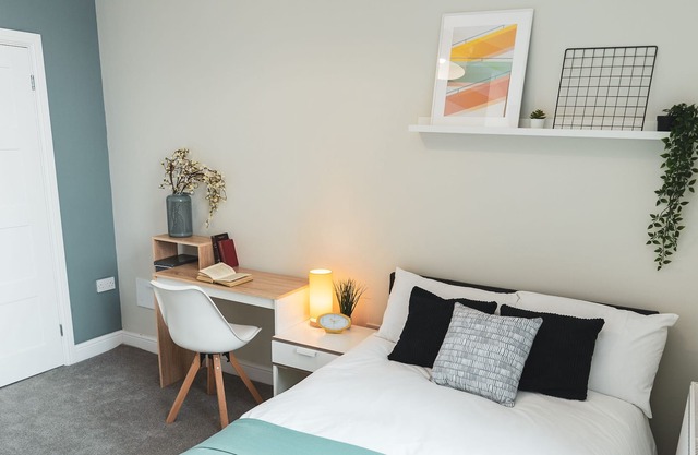 Wellington House Apartment 6 close to Manchester Airport