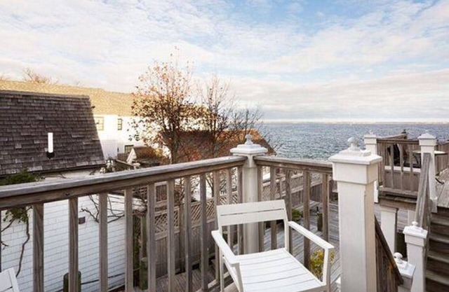 West End Waterfront - Zugang zum Strand, Waterviews, zentrale Klimaanlage, privater Parkplatz