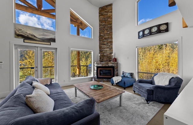 West Pine Lodge 3 Bedroom Home