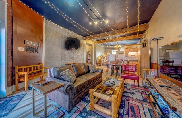 Western Elegance: Downtown Sheridan Base