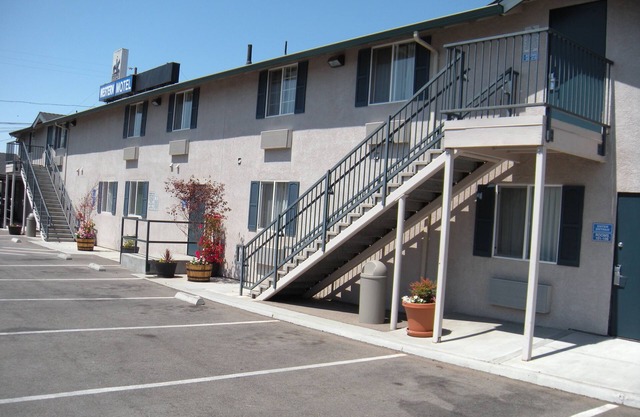 Western Motel
