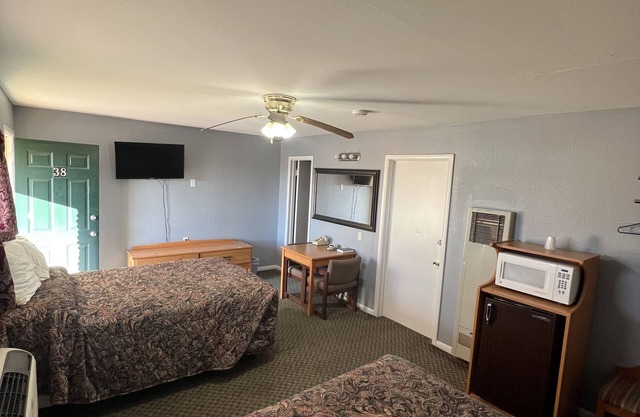 Western Motel