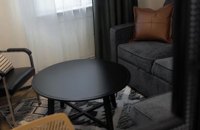 Western Vibes Retreat by Calgary Stampede and Downtown Calgary