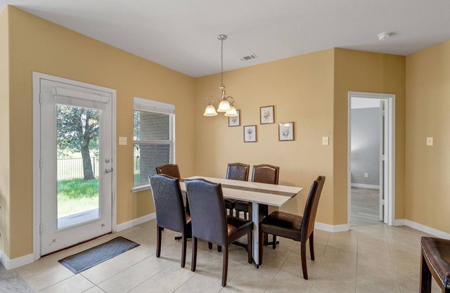 Westridge Retreat with golf course view and game room
