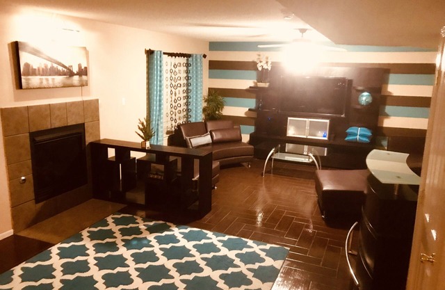 Westside El Paso Schöne Big House viele Vergünstigungen zeitgenössischen schönen Hinterhof