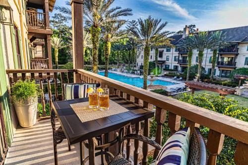 WGV - 2 BR with awesome pool views 5208