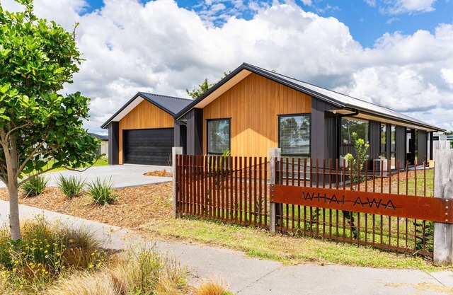 Whai Awa Retreat - Mangawhai Holiday Home