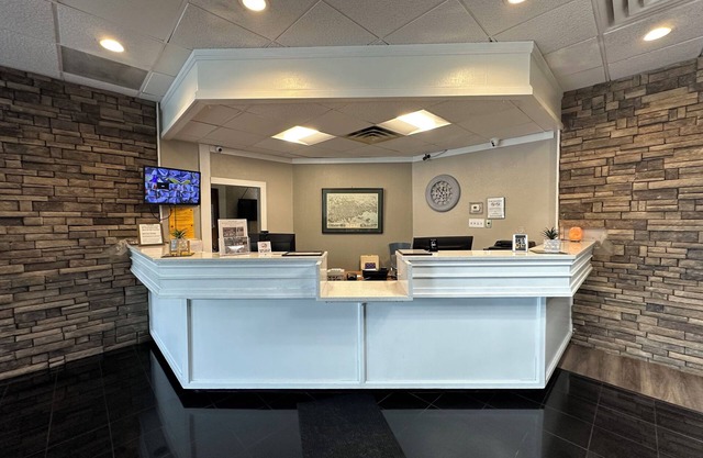 Whaler Inn and Suites