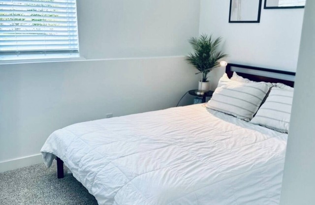 Peaceful Zen Retreat with Private Space, Trails, & Easy Access to Airports