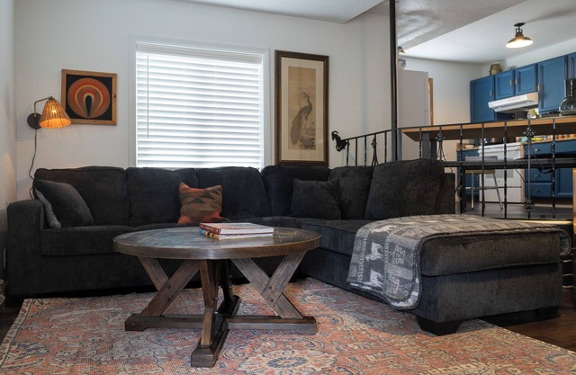 Where We Roam Condo - Steps To Slopes and Downstairs Corner Unit!
