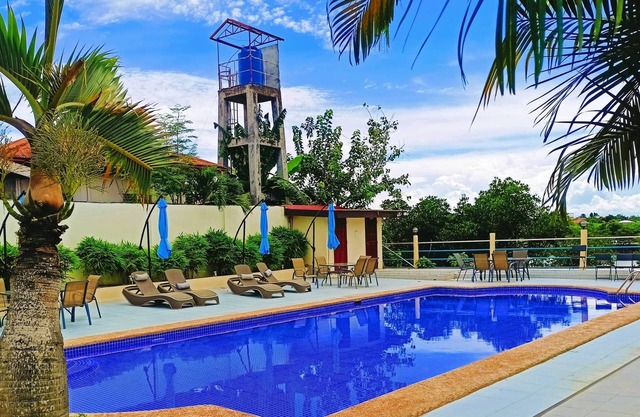 Whether it’s a romantic getaway or family time, we have what you’re looking for.