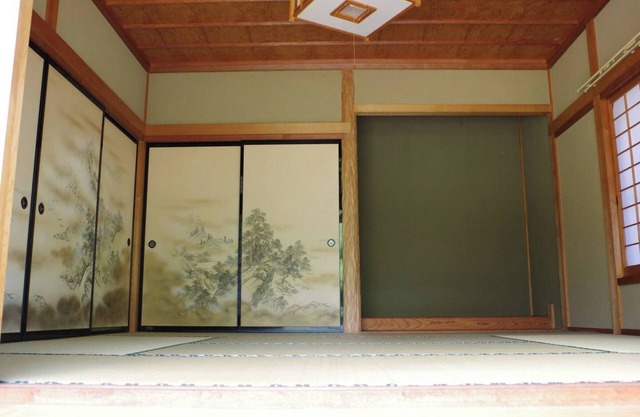 While listening to the sound of the clear stream / Saihaku-gun Tottori