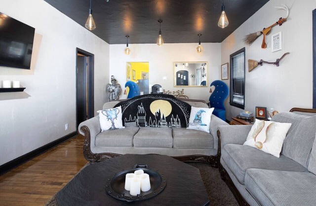 Whimsical Magic Renovated Home - Walk to Downtown from Atlantic St.