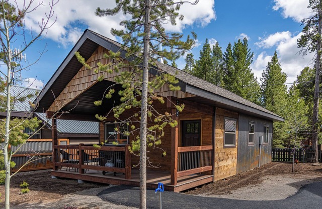 Whiskey Springs Cabin
