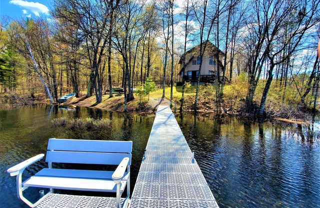 Flüstern der Wildnis - Minocqua Area Lake Home