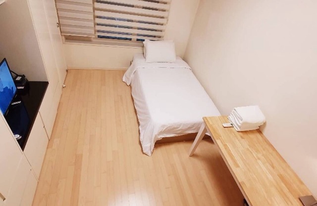 ★ WHITE GANGNAM ★ HAUPTSTRAßENSTUDIO, 1 Schlafzimmer