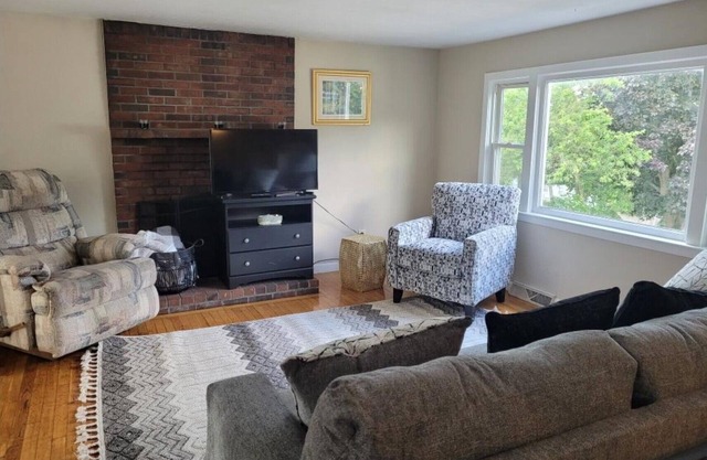 White Horse Beach House Rental!