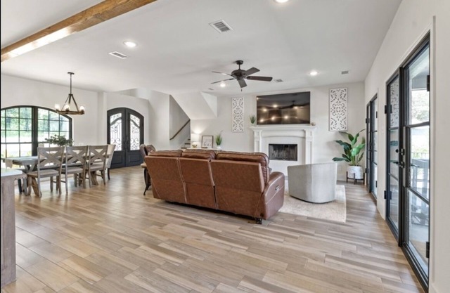 White House Oasis - Luxury Pool & Gameroom!