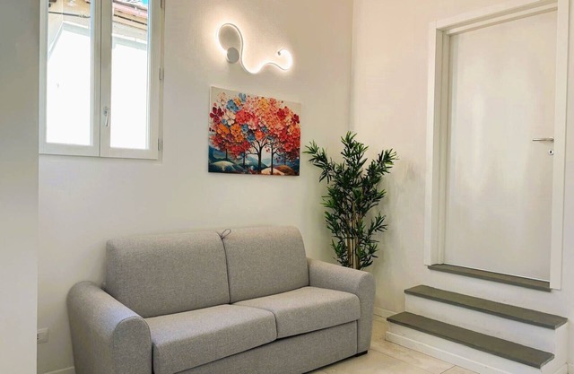 White Iris Apartment