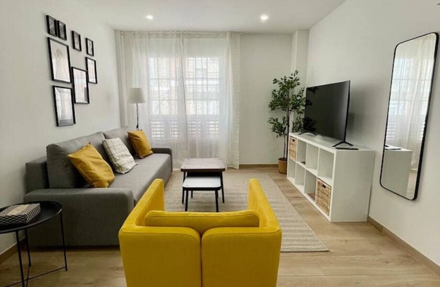 White Lily Apartment