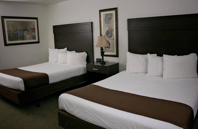 White Pine Motel