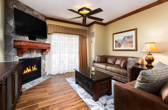 White Pines 2-Bedroom Suite Located at Westgate Park City