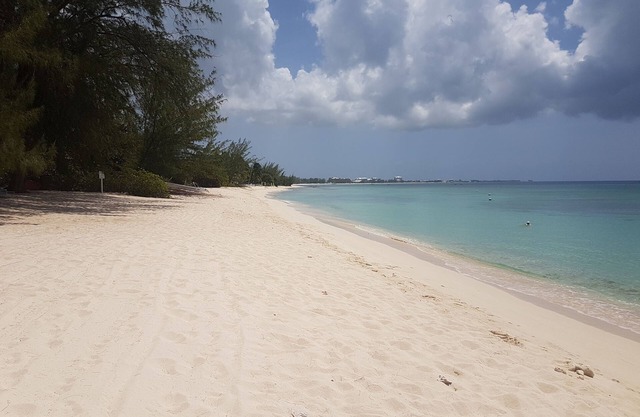 White Sands 3 Bett 7 Meile Strand