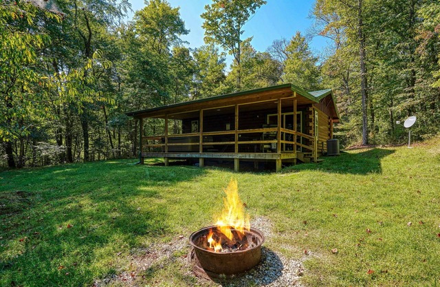 White Wolf Lodge by The Inn & Spa at Cedar Falls