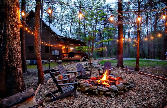 Whitetail Ridge! Hot Tub l Pool Table l Ping Pong