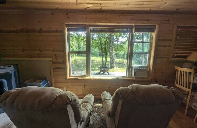 Whole Cabin on the Trails!