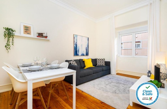 WHome Hideaway Family Apartment #1E