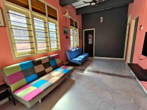 Wi-Fi 100MB Free Ipoh Happy Big House SemiD TH24 16 pax