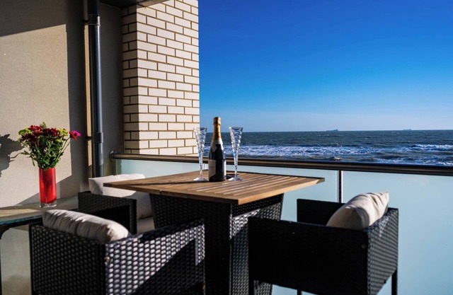 Wight Stone Luxury Townhouse - Breathtaking Views