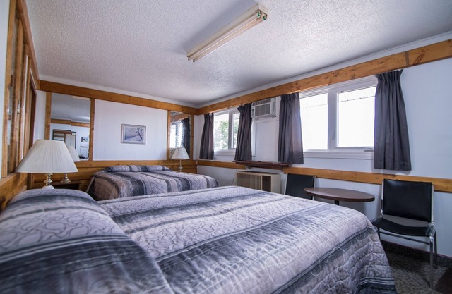 Wild Goose Motel and Campground