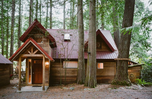 Wild Lily Cabin Retreat