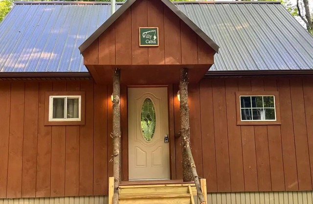 Will-Liv Cabin , 2 new cabins for larger family groups
