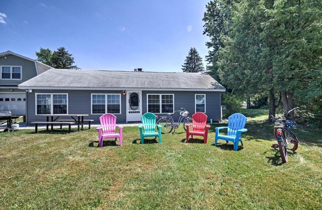 Willow Point about Lake Champlain House with 2 Kayaks!