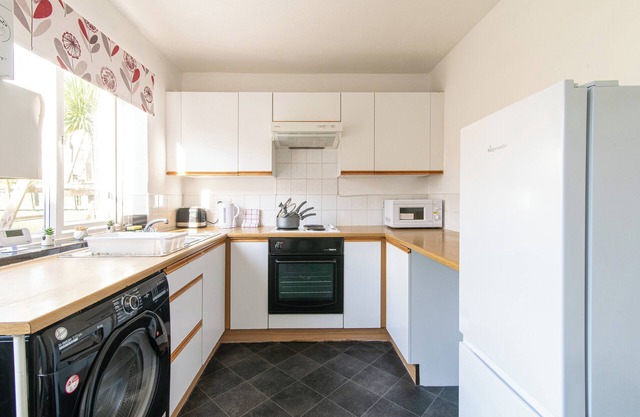 Willson Styles 2 Bedroom w/Garden in Derby