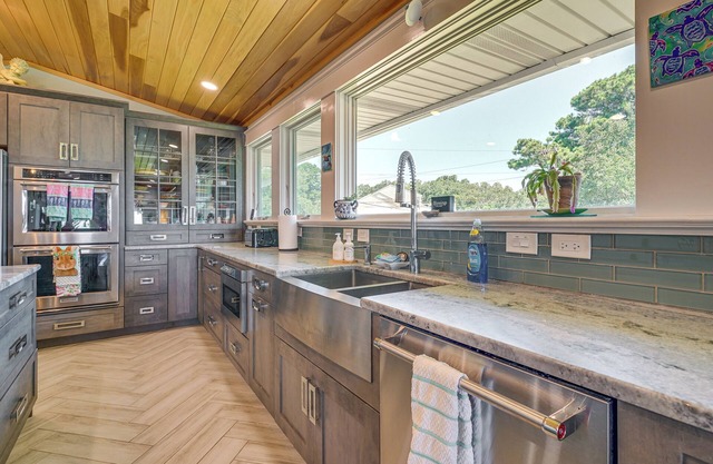 Wilmington Getaway w/Dock & Masonboro Island View