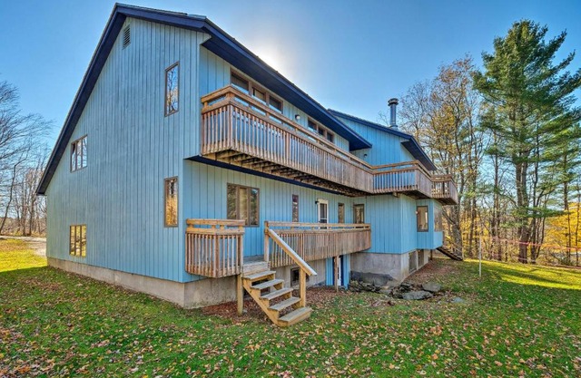Wilmington Home with Game Room and Scenic Deck!