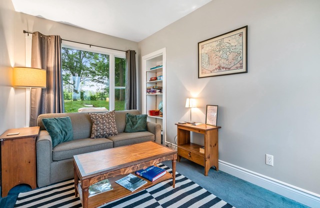 Windmill Point Place - Alle Ihre - Private Beach Location
