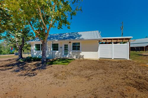 Windmill Trails Farms - Unit B: Dairy Cottage