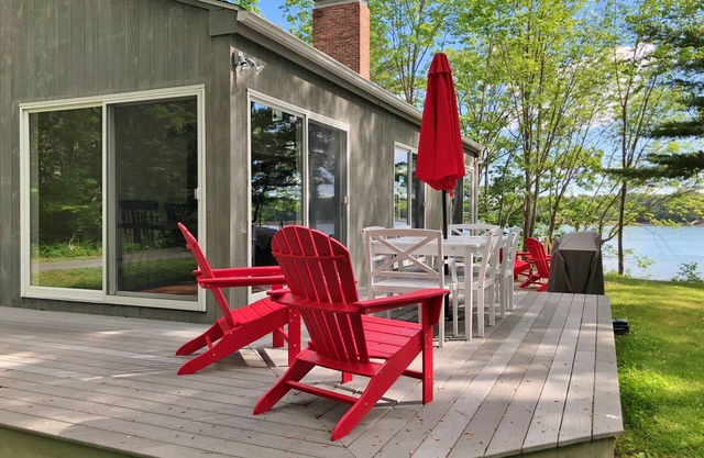 Windward - Enjoy privacy, comfortable living spaces, and easy water access