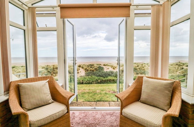 WINDYRIDGE, family friendly, with a garden in Chapel St Leonards