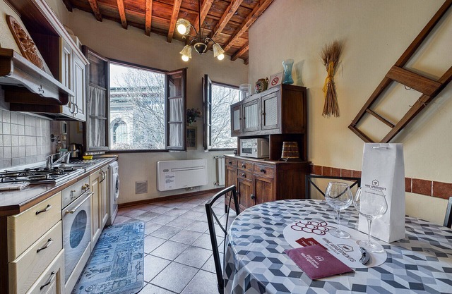 Wine Apartments Florence Vin Santo