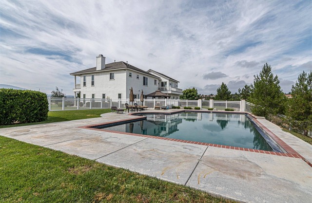 Luxuriöses gehobenes Wine Country Estate | 5 Acres | Pool | ** $ 200 Rabatt mit 7 Übernachtungen **