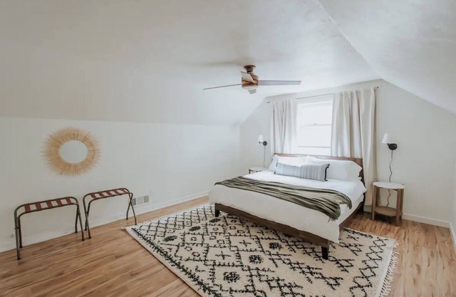 Wine Country Getaway Chalet Pet Friendly