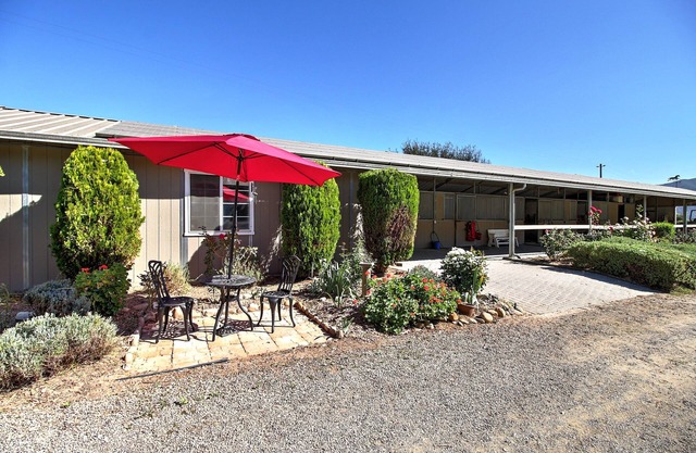 Wine Country Ranch Escape - Ziehen Sie den Netzstecker und leben Sie von den Pferden!