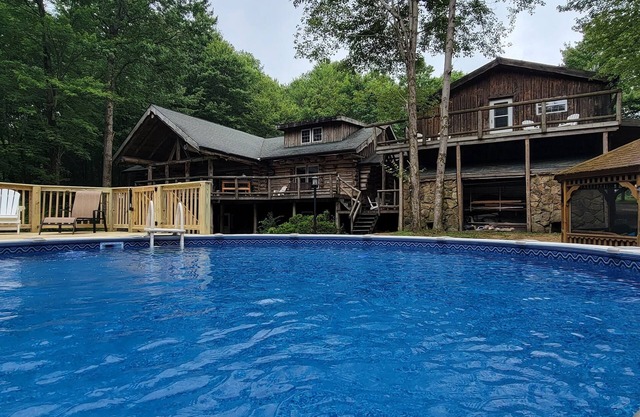 Wingard Lodge | 7BR, 5.5BA, Pool, Hot Tub, Gorgeous Log Cabin with Amazing Views!